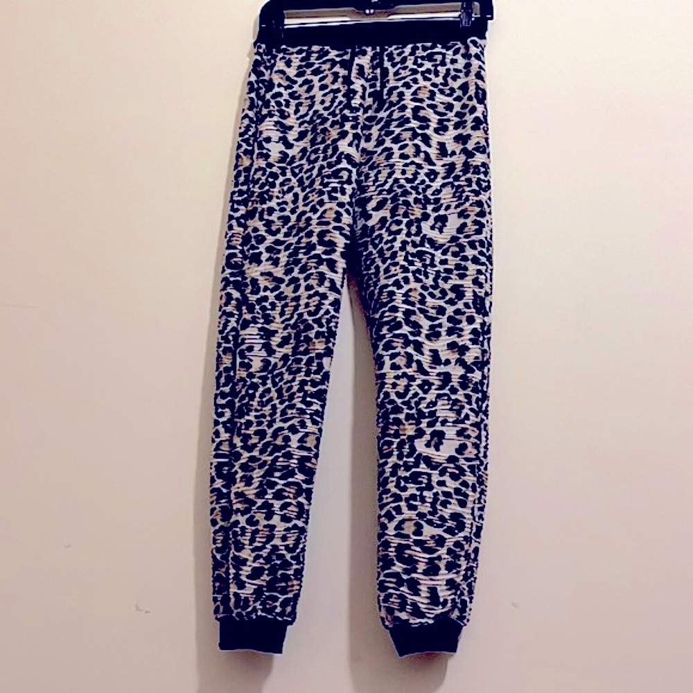 🍒 BOGO 🍒 Horizontal Pleated Leopard Print & Vegan Leather Joggers